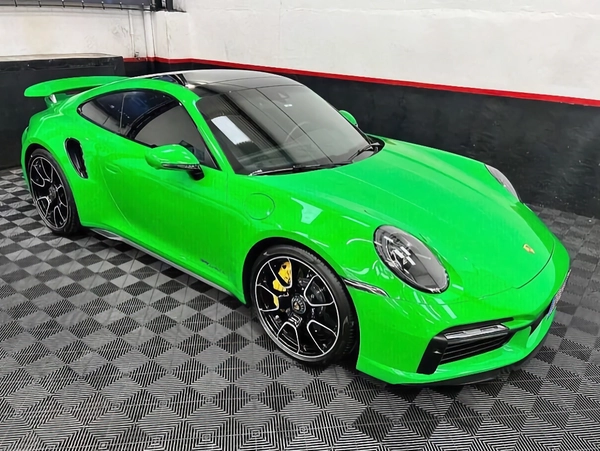 Powerful Reprogramação Porsche 992 Turbo S, 650 Hp, 2022. Remap STG1 CUSTOM + Pedal